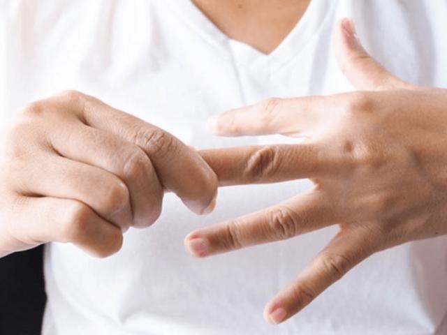 Phương pháp chữa bệnh cổ xưa của Nhật: Chỉ xoa bóp bàn tay mà tim, gan, dạ dày... đều khỏe