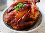 Bếp Eva - Thả con gà vào nồi cơm điện, 40 phút sau được món ai cũng tưởng đầu bếp làm