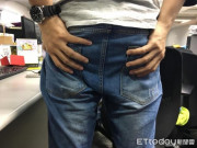 Sức khỏe - Vợ chồng ngủ riêng 20 năm vì chồng "xì hơi" quá mùi, đi khám bác sĩ thở dài: "Quá muộn!"