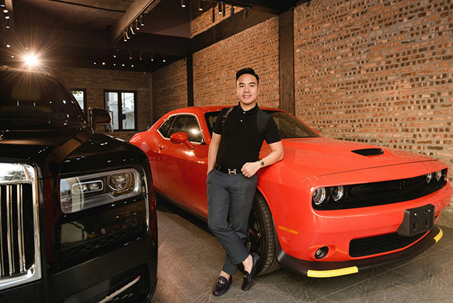 Ông chủ showroom Nguyễn Duy cho biết, kinh doanh ô tô là một hành trình nhiều gian nan
