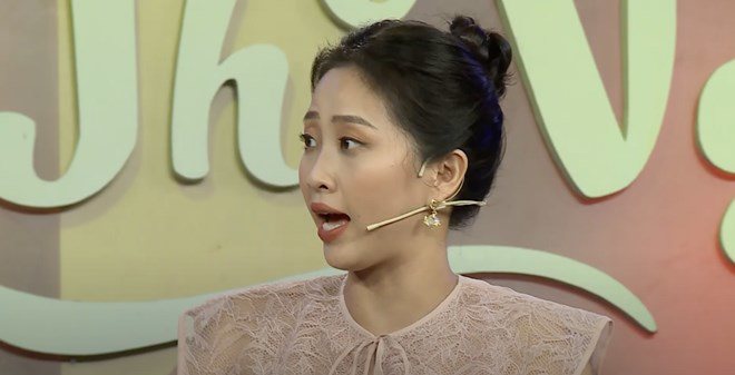 MC Liêu Hà Trinh thú nhận không giỏi nấu nướng.