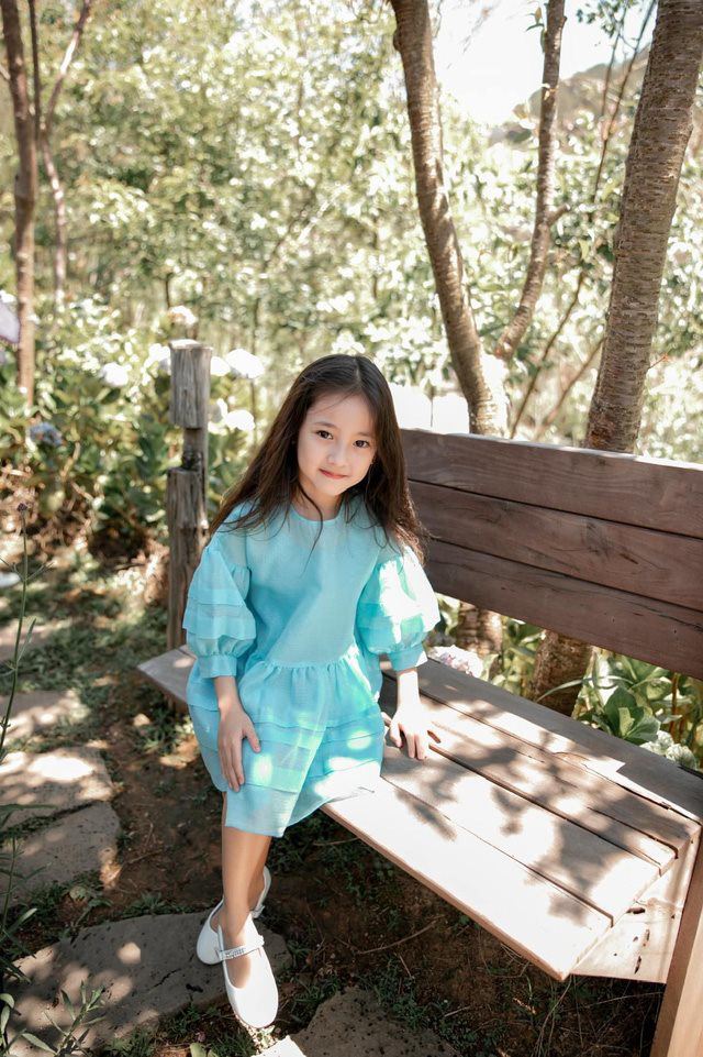 Con gái Hoa hậu Hà Kiều Anh 6 tuổi xinh như công chúa đời thực, sao Việt khen nức nở - 14