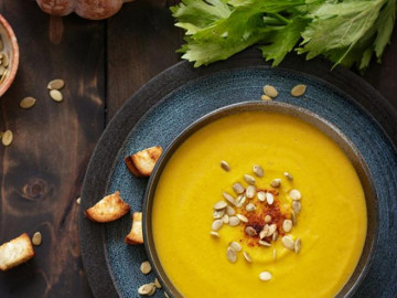 Hướng dẫn 3 cách nấu súp bí đỏ cho bé đơn giản, giàu dinh dưỡng