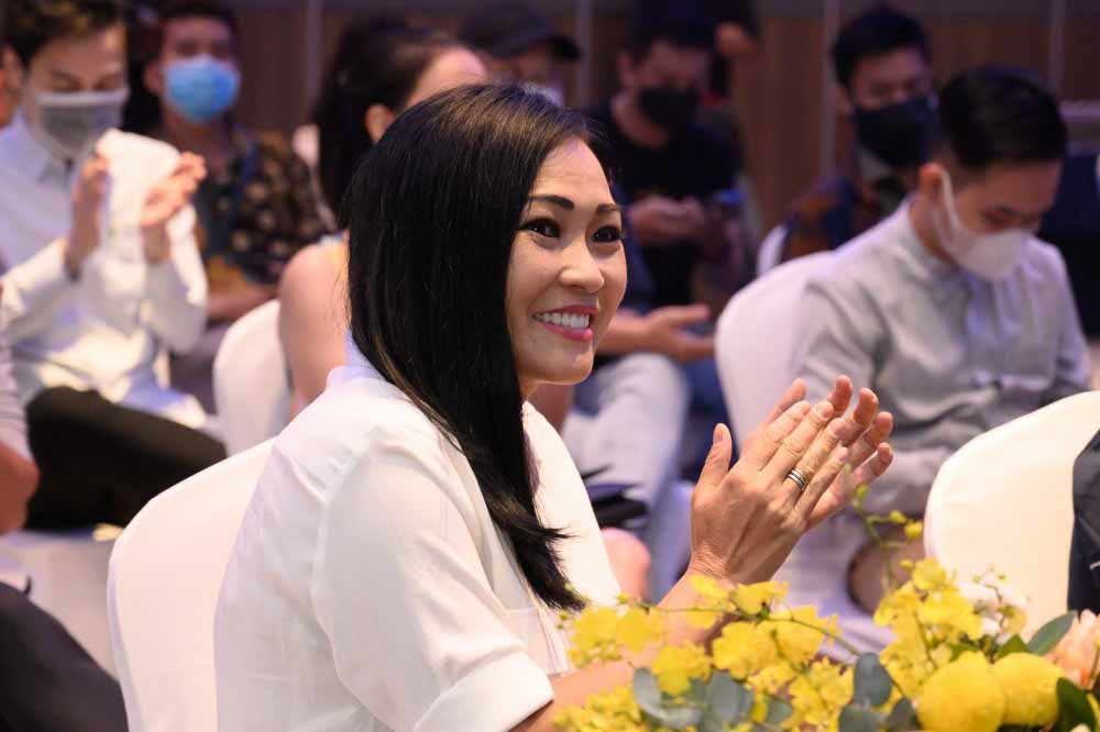 Phương Thanh tâm sự, dù đã 10 năm không đứng trên sân khấu lớn nhưng vẫn liều và dồn hết tâm huyết cho nghệ thuật.
