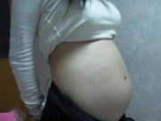 Yêu con - Con gái 16 tuổi có bầu, nguyên nhân được tìm ra: Tất cả do người bố!