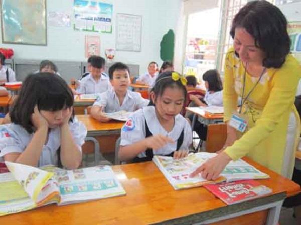Lời chúc 20/11 ngắn gọn ý nghĩa cho mẹ là giáo viên hay nhất - 1