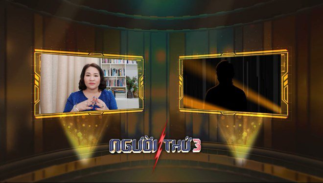 Chị M giấu mặt trò chuyện với Tô Nhi A tại chương trình.