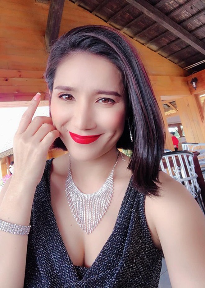 Bất ngờ thay, gu bạn gái của Đoan Trường chính là MC Cát Tường.