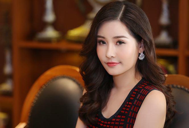 Lê Âu Ngân Anh, Hoa hậu Đại Dương năm 2017 hiện là giảng viên Trường ĐH Hoa Sen