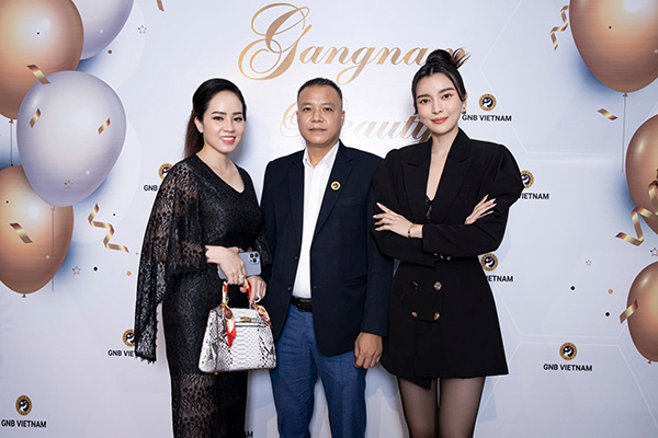 Cao Thái Hà ra mắt thương hiệu mỹ phẩm GangNam Beauty - 6