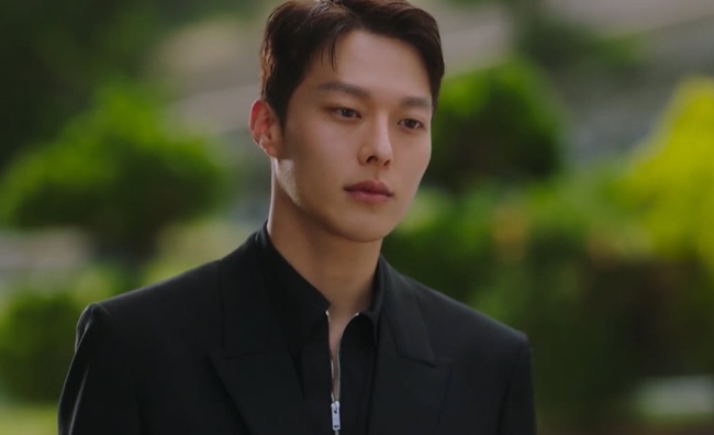 Song Hye Kyo sợ yêu sau một lần tan vỡ, được tận 2 amp;#34;phi côngamp;#34; theo đuổi? - 5