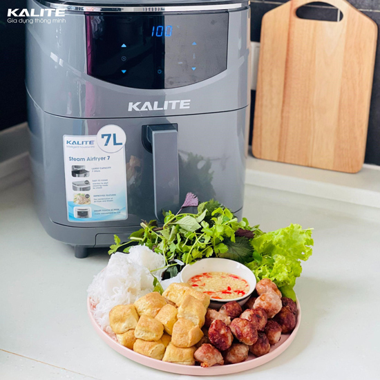Nồi chiên hơi nước giúp bạn chiên - nướng thơm ngon mà không cần dầu mỡ