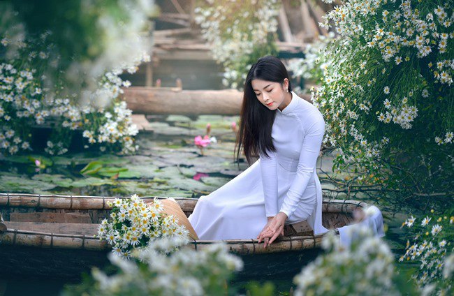 Danh tính amp;#34;cô vợamp;#34; bị Doãn Quốc Đam đánh như cơm bữa: Từng là hotgirl bóng đá “vạn người mê” - 8