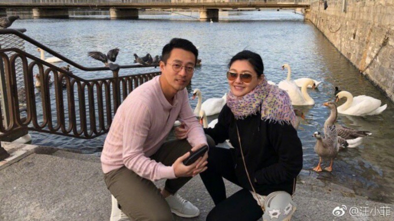 Từ Hy Viên và Uông Tiểu Phi chính thức ly hôn vào hôm nay (ngày 22/11) sau 11 năm bên nhau.
