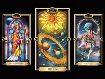Bói bài tarot: Bạn là ai trong mắt người khác?