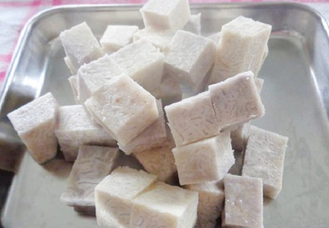 Cách nấu chè khoai môn ngon dẻo ăn bùi bùi cực thích - 10