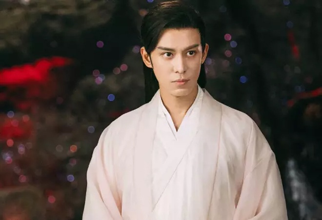 Trần Sở Hà đóng rất nhiều phim. 