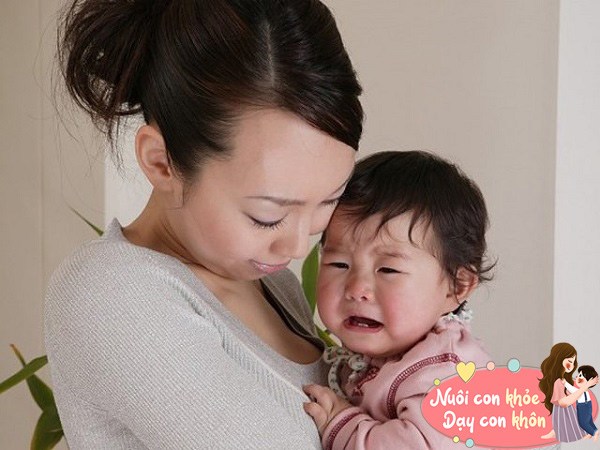 Việc trẻ nhỏ chưa sẵn sàng để ngủ phòng riêng, nếu bị ép buộc đột ngột có thể tạo ra những tác động xấu về tâm lý. (Ảnh minh họa)