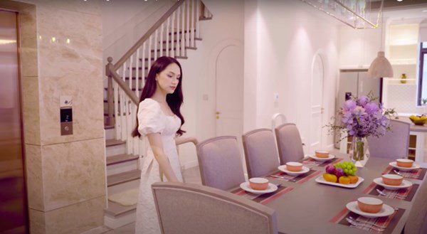 Hoa hậu chuyển giới Hương Giang khoe trọn biệt thự đắt đỏ, bên trong có cả thang máy - 6
