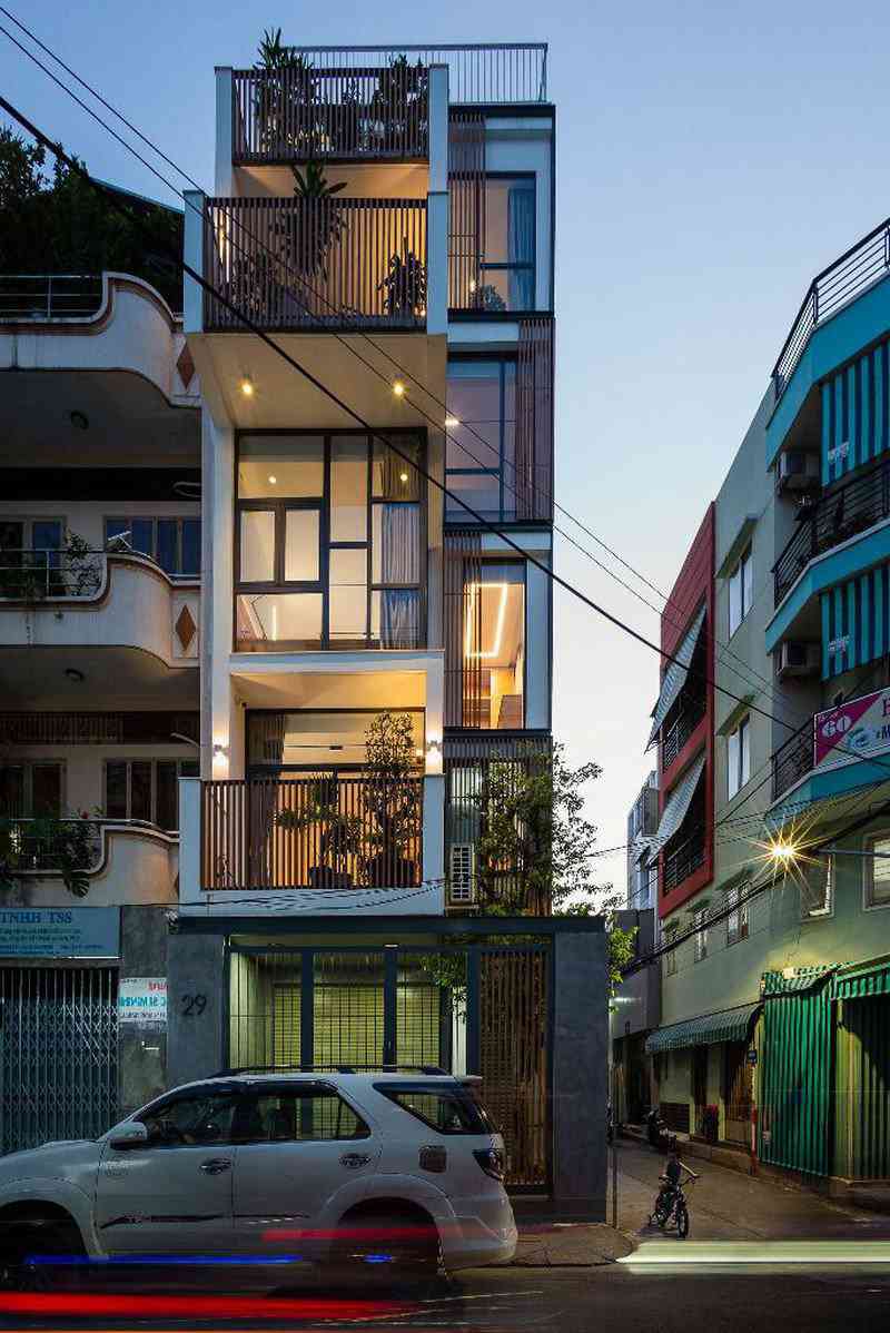 Ngôi nhà 2 mặt tiền ở Sài Gòn khiến ai cũng phải ngoái nhìn - 3
