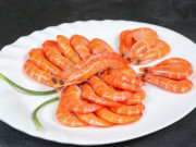 Bếp Eva - Muốn tôm luộc ngon như ngoài hàng, thả ngay quả này vào, con nào cũng thơm nức, không tanh