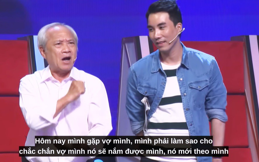 Công Hoàng cùng bố lên truyền hình để kiếm dâu, không nói giọng Huế mà nói giọng miền Nam. Người được cho là bố anh chính là diễn viên lồng tiếng Hạnh Phúc.