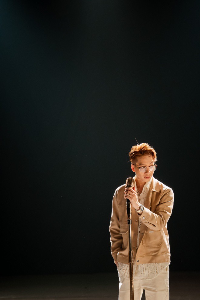 Emcee L vừa chính thức phát hành sản phẩm âm nhạc Chuyện đôi ta.