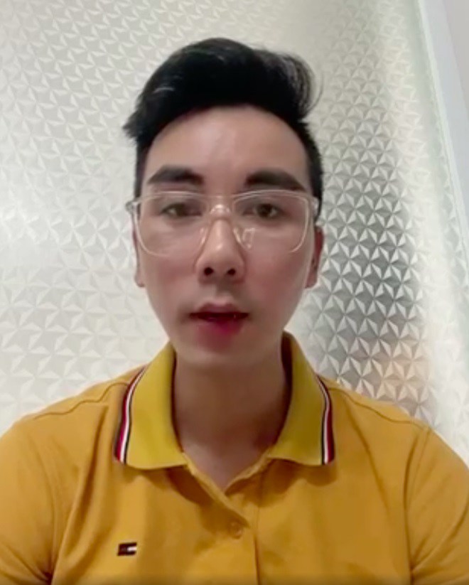 Hóa ra tất cả chỉ là một cú lừa, đó không phải bố thật và anh chàng chỉ làm theo... kịch bản!