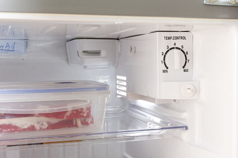 Kiểm tra chỗ này trong tủ lạnh ngay nếu không muốn vừa tốn tiền điện vừa hư hết thức ăn - 3