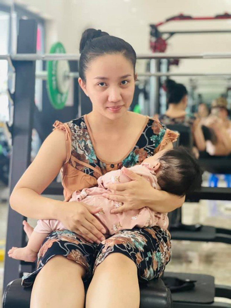 Tủi thân vì mập, xấu sau sinh 2 con, vợ Lê Dương Bảo Lâm liền lột xác nhận không ra - 12