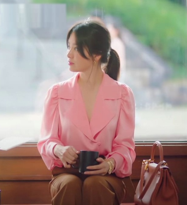 Diện đồ công sở sang chảnh trong phim mới, Song Hye Kyo gây sốt vì style đẹp chuẩn nữ thần - 8