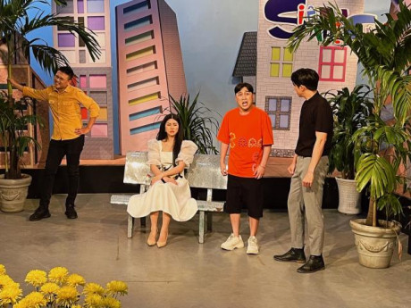 "Hoa hậu hàng không" Loan Vương gian xảo khi vào vai người tình của Don Nguyễn