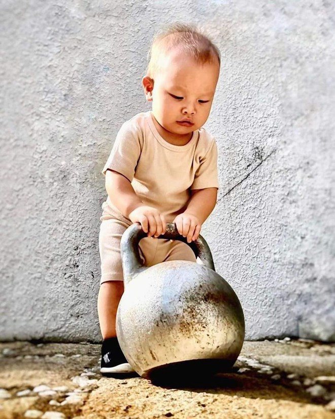 Sao Việt 24h: Phi Thanh Vân và con trai mắc COVID-19, nữ diễn viên phải thở ô-xy - 9