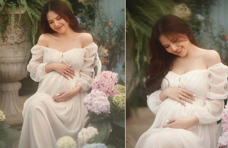 Gần 1 năm sau ngày lên xe hoa với tổng giám đốc một tập đoàn nghìn tỉ, Phanh Lee công bố thông tin mang thai ái nữ đầu lòng cho ông xã.
