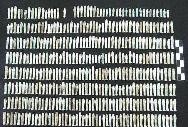 Mở miệng bộ hài cốt đôi nam nữ 2.500 năm, phát hiện thứ khiến kẻ trộm mộ khiếp sợ - 4