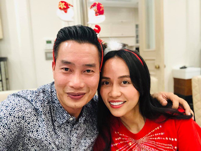 Cuộc gặp gỡ định mệnh của MC Hoa Thanh Tùng với cô vợ xinh đẹp đến từ Đà Nẵng, làm việc trong một tập đoàn lớn - 24