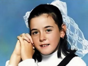 Tin tức - Cả nhà tin con gái đã chết, 5 năm sau sững sờ mở tủ quần áo của người bạn trai