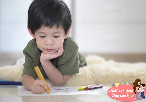 Cha mẹ nên định hướng đúng sở thích của trẻ và khuyến khích trẻ tham gia nhiều hơn, đăng ký cho trẻ tham gia vào các lớp học năng khiếu... để nuôi dưỡng ước mơ của con.