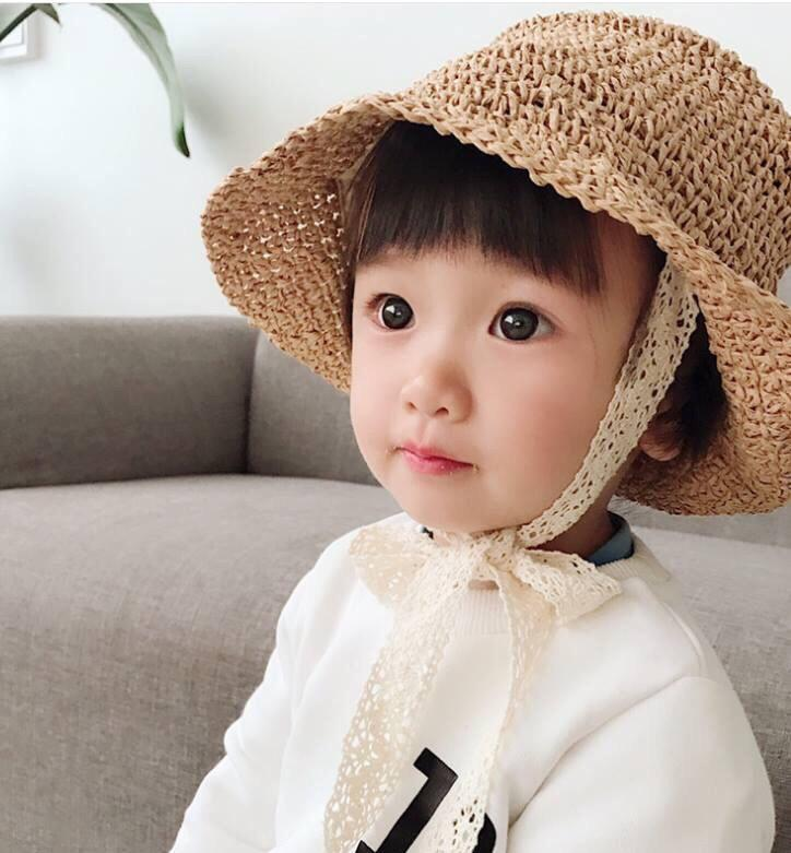 Tên bé gái độc lạ ở nhà. (Ảnh minh họa)