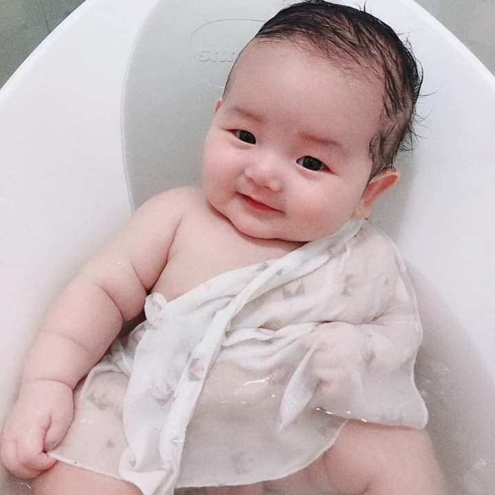 Đặt tên ở nhà cho bé gái độc lạ. (Ảnh minh họa)