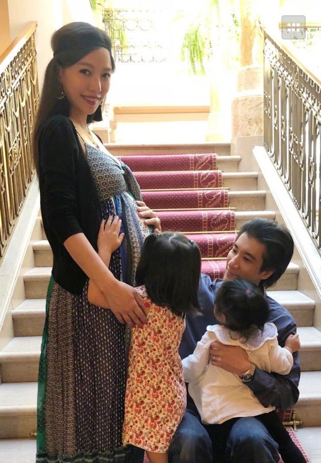 Trước đó, quản lý của anh còn phủ nhận chuyện ly hôn với báo chí truyền thông.