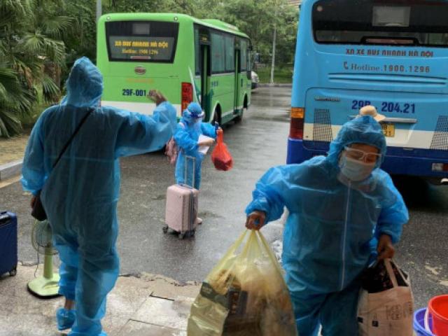 COVID-19: Một ngày có 1.029 ca cộng đồng, địa phương hỏa tốc nâng cấp độ dịch, kêu gọi hỗ trợ