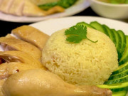 Bếp Eva - Cách nấu cơm gà Hải Nam với công thức chuẩn tại nhà