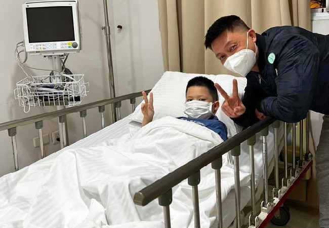 Con trai gặp tai nạn phải nhập viện, việc đầu tiên BTV đông con nhất VTV làm quá kỳ lạ - 3