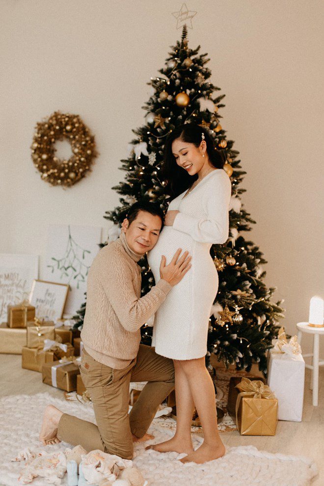 Vợ Á hậu của nam đại gia cũng chia sẻ thêm loạt hình.