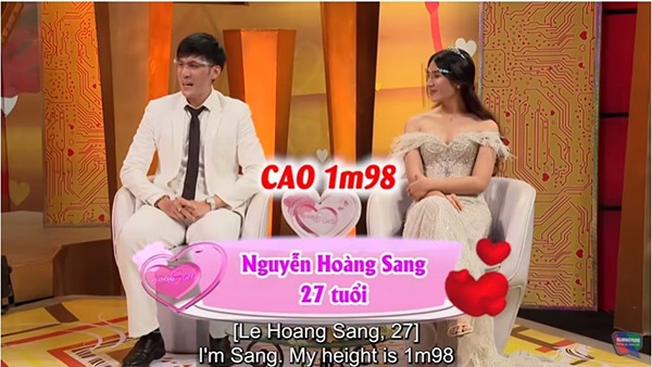 Yêu chàng cao 2m, hotgirl bóng chuyền amp;#34;thất vọngamp;#34; vì bạn trai có hành động lạ khi vào khách sạn - 1