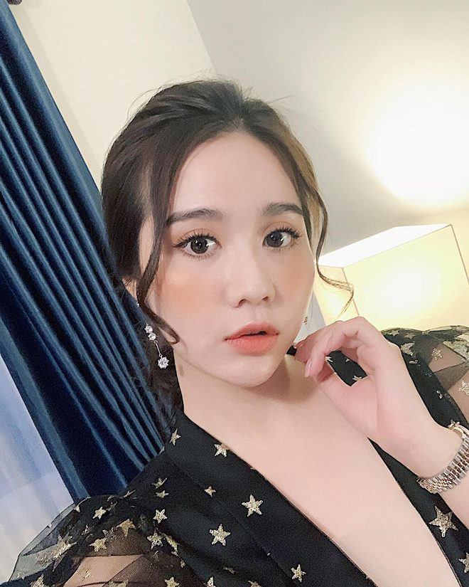 Huyền Lizzie, Hương Giang 2 diễn viên hot nhất VTV ồn ào “tuesday”: Cùng cảnh mẹ đơn thân - 5