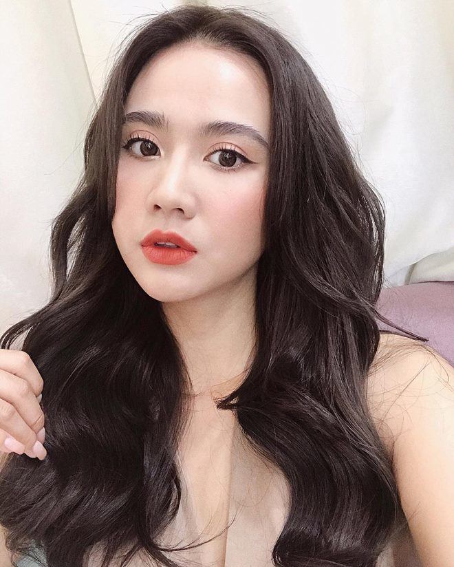 Huyền Lizzie, Hương Giang 2 diễn viên hot nhất VTV ồn ào “tuesday”: Cùng cảnh mẹ đơn thân - 6
