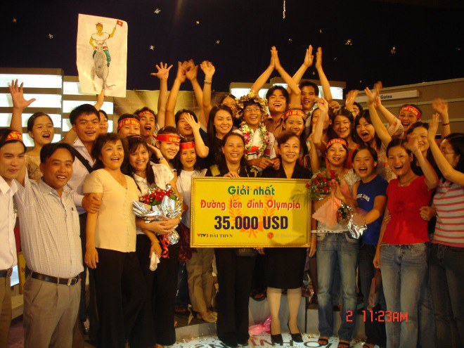 Năm 2005, Lê Vũ Hoàng “ẵm trọn” 35.000 USD cùng suất học bổng toàn phần vào Đại học Kỹ thuật Swinburne (Úc).