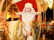 Nhạc - Ngắm những góc quen Sài Gòn trong MV Giáng sinh của Đỗ Hoàng Dương